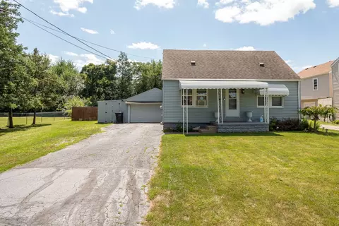 6235 Dallas St, Monroe, MI 48161
