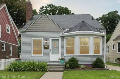 233 E Maplehurst St, Ferndale, MI 48220