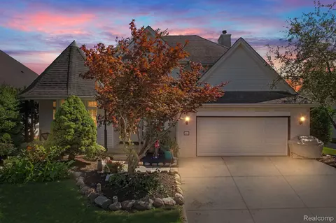 411 Forest St, Wyandotte, MI 48192
