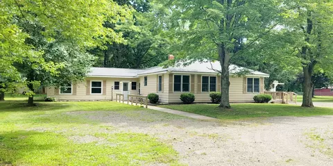 3606 Sunset Ln, Fort Gratiot, MI 48059