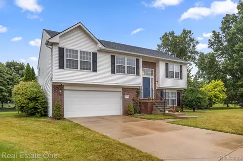 8150 Clocktower, Romulus, MI 48174