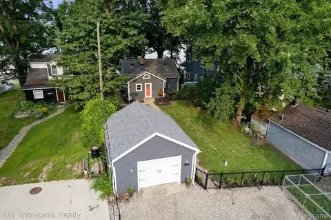 4440 Clifford Rd, Genoa, MI 48116
