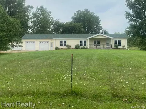 7539 Mowatt Rd, Rich, MI 48461