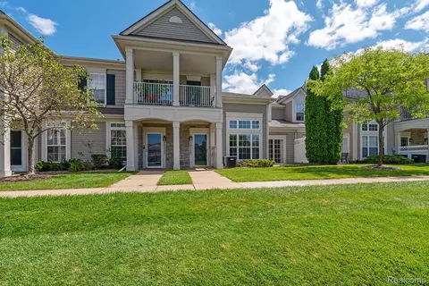 14105 Addington Dr, Commerce, MI 48390