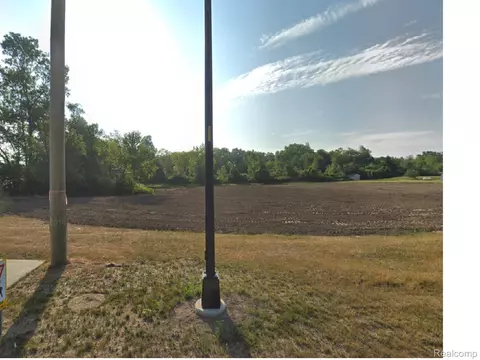 51395 W 10 Mile Rd, Novi, MI 48374