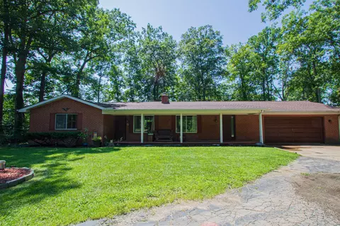 2232 S State Rd, Davison, MI 48423