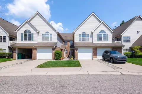 42838 Patty Ln, Van Buren, MI 48111