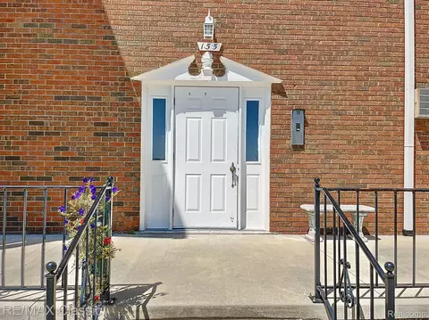 155 S Water St #104, Marine City, MI 48039