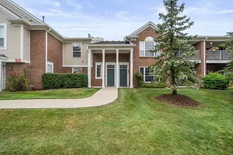 16828 Dover Dr, Northville, MI 48168