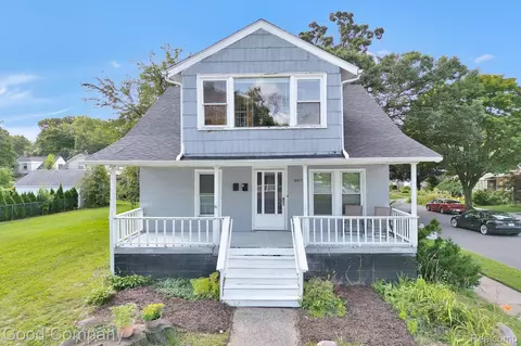 397 W Webster St, Ferndale, MI 48220