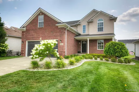 4096 Peach Tree Ln, Oceola, MI 48843