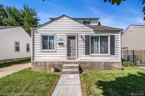 1435 E Maxlow Ave, Hazel Park, MI 48030