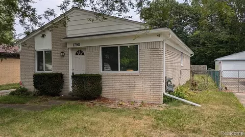 17911 Glenis Ave, Romulus, MI 48174