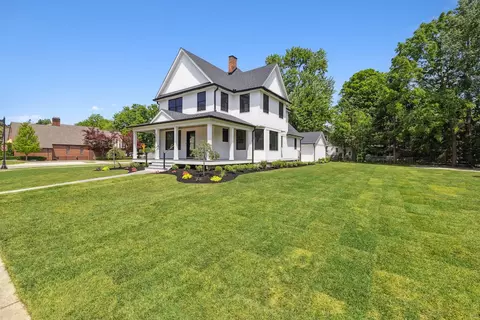 622 W Main St, Brighton, MI 48116