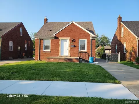 1455 Philomene Blvd, Lincoln Park, MI 48146