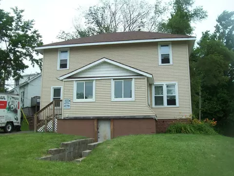 669 Homestead Dr, Pontiac, MI 48342