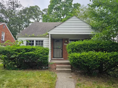 19515 Greenview Ave, Detroit, MI 48219