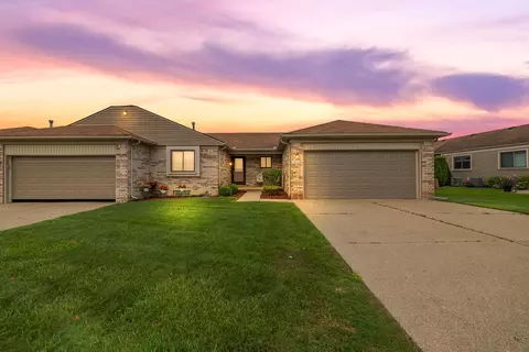13749 Provincial Dr, Sterling Heights, MI 48313