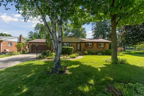 4357 Kentwood Ave, Flint, MI 48507