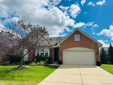 7051 Iris, Grand Blanc, MI 48439