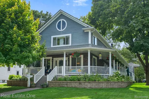 1006 Mohawk Ave, Royal Oak, MI 48067