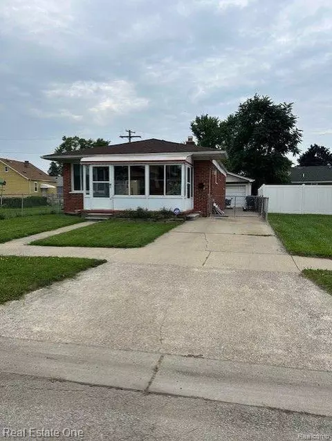 200 White St, Ecorse, MI 48229