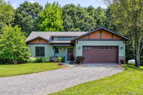 17159 Rose Hill Rd, Unadilla, MI 48169