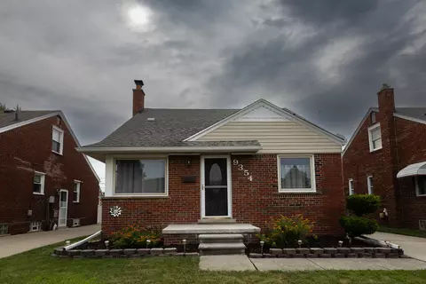 9354 Niver Ave, Allen Park, MI 48101