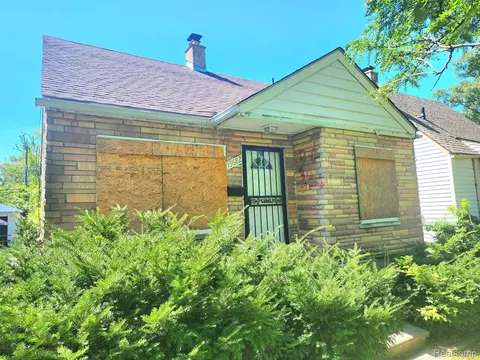 15682 Rossini Dr, Detroit, MI 48205
