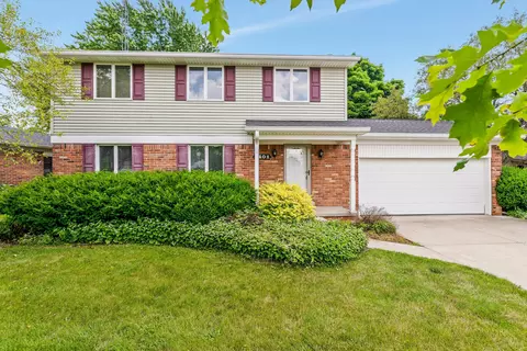5101 Spinning Wheel Dr, Grand Blanc, MI 48439