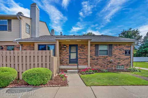 43509 W Arbor Way Dr #170, Canton, MI 48188