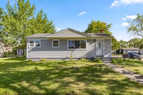 32208 Melton St, Westland, MI 48186
