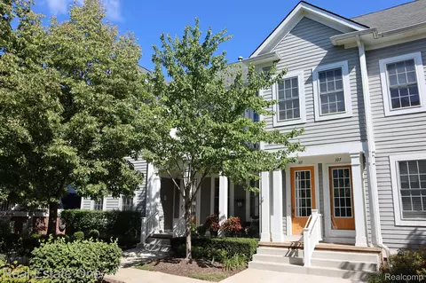 317 Patriot St, Canton, MI 48188