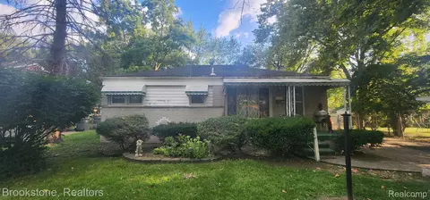 28969 Emerson St, Inkster, MI 48141