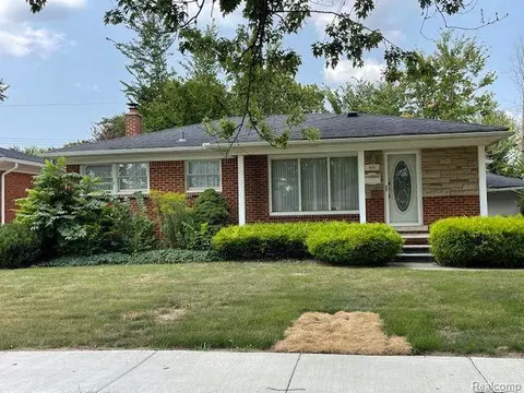 9636 Reeck Rd, Allen Park, MI 48101