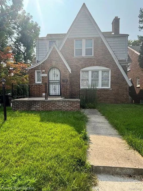 15031 Heyden St, Detroit, MI 48223