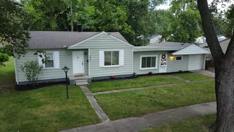 23430 Champaign St, Taylor, MI 48180