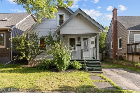 844 Wordsworth St, Ferndale, MI 48220