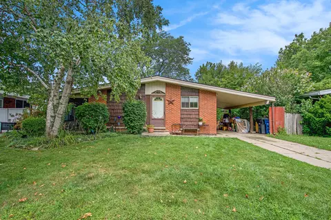 30746 Parkwood St, Westland, MI 48186