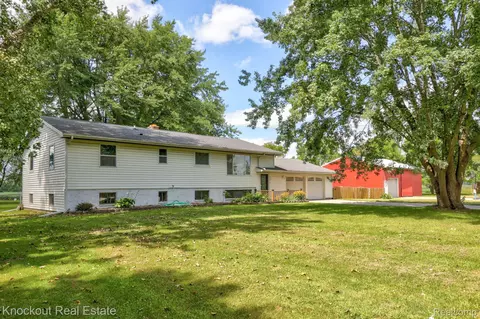 9230 Bray Rd, Arbela, MI 48746