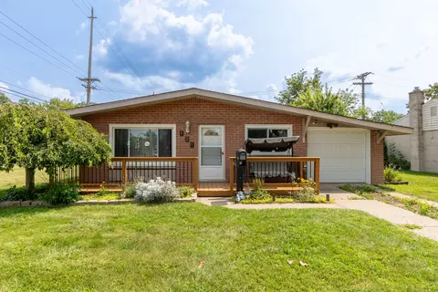 121 Darwin St, Westland, MI 48186