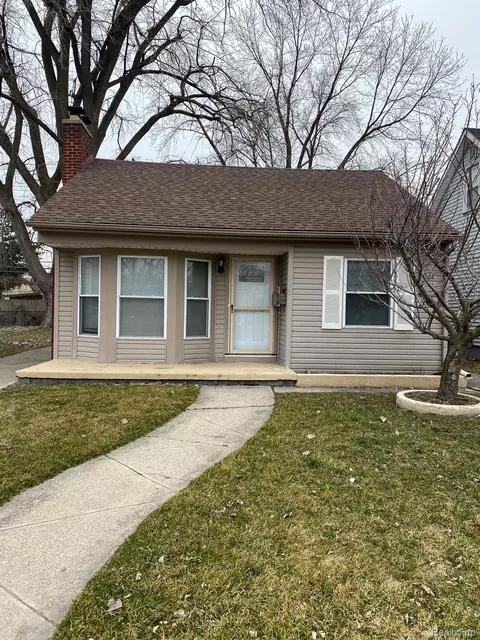 593 E Kalama Ave, Madison Heights, MI 48071