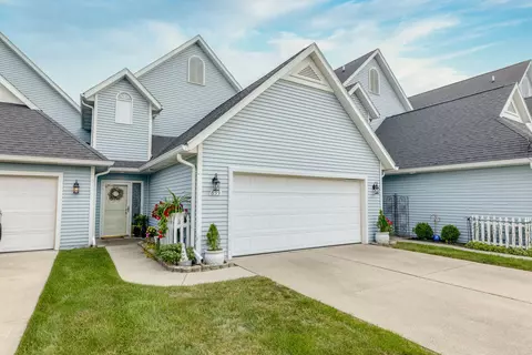833 N Pointe, Port Huron, MI 48060