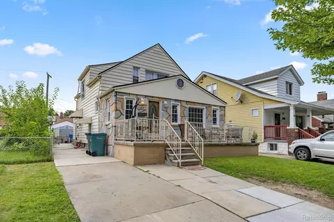 4815 Helen St, Dearborn, MI 48126