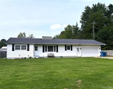3818 W Saginaw Rd, Vassar, MI 48768