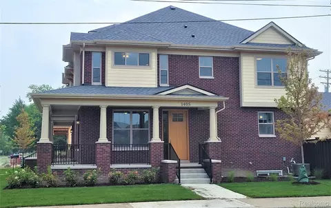 1361 W Canfield St, Detroit, MI 48208
