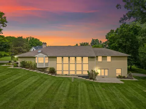 10050 Joslin Lake Rd, Lyndon, MI 48137