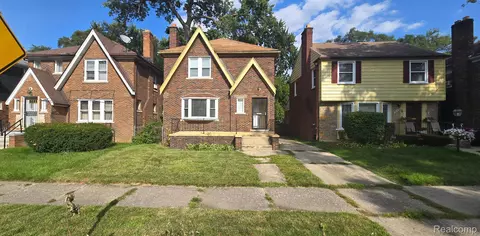 18460 Prairie St, Detroit, MI 48221