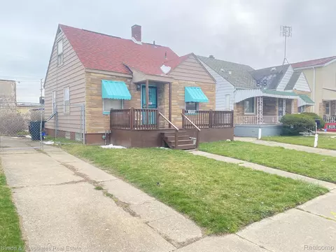 12876 Saint Louis St, Hamtramck, MI 48212