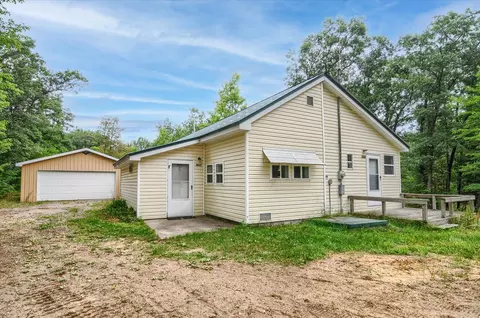 1422 W F 30, Mikado, MI 48745